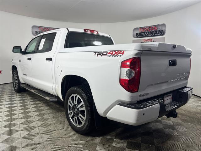 Photo of 2018 Super White Toyota Tundra
