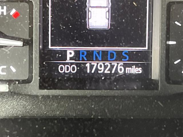 Photo of 2018 Super White Toyota Tundra
