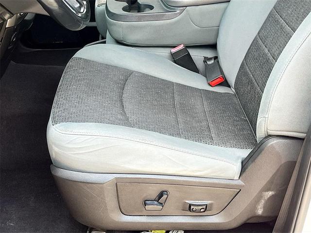 Photo of 2019 Bright White Clearcoat RAM 1500