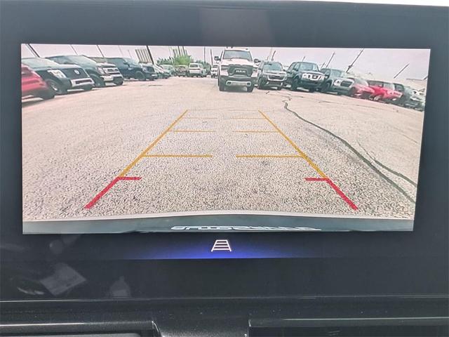 Photo of 2024 Sterling Gray Metallic Chevrolet Trailblazer