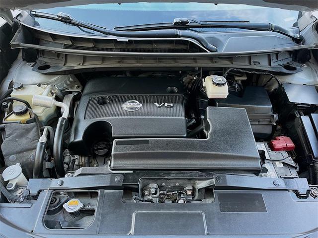 Photo of 2019 Brilliant Silver Metallic Nissan Murano