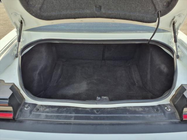 Photo of 2019 White Knuckle Clearcoat Dodge Challenger