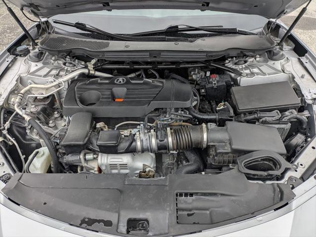 Photo of 2023 Lunar Silver Metallic Acura TLX