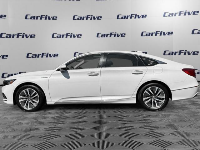 Photo of 2019 Platinum White Pearl Honda Accord Hybrid
