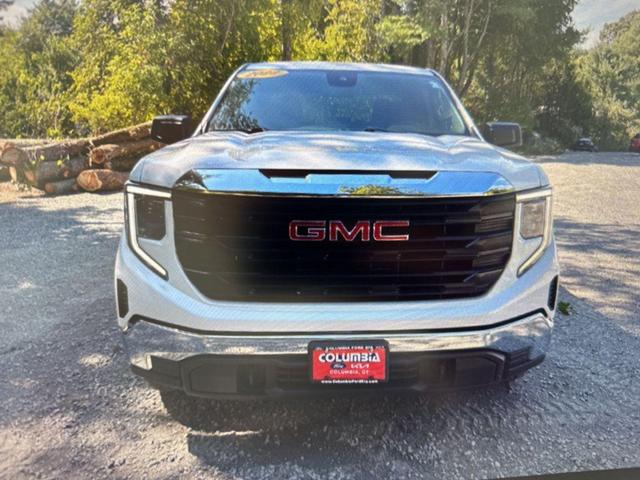 Photo of 2022 Summit White GMC Sierra 1500