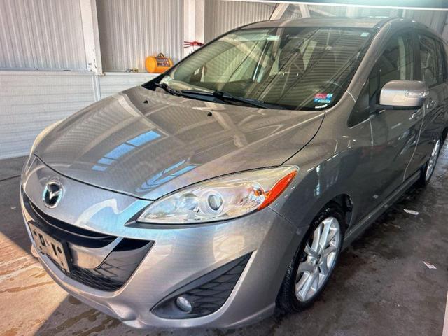 Photo of 2014 Liquid Silver Metallic Mazda Mazda5