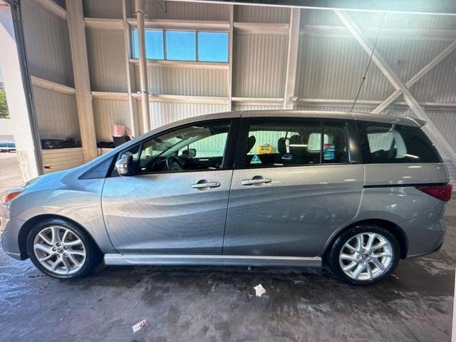 Photo of 2014 Liquid Silver Metallic Mazda Mazda5