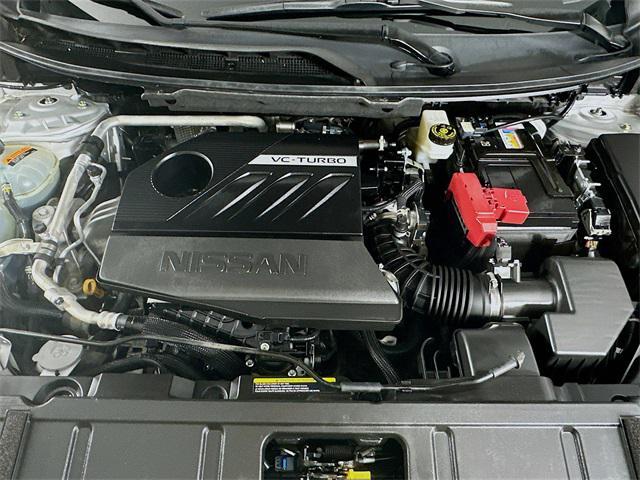 Photo of 2023 Brilliant Silver Metallic Nissan Rogue