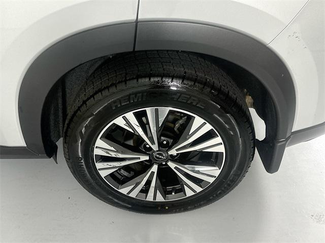 Photo of 2023 Brilliant Silver Metallic Nissan Rogue