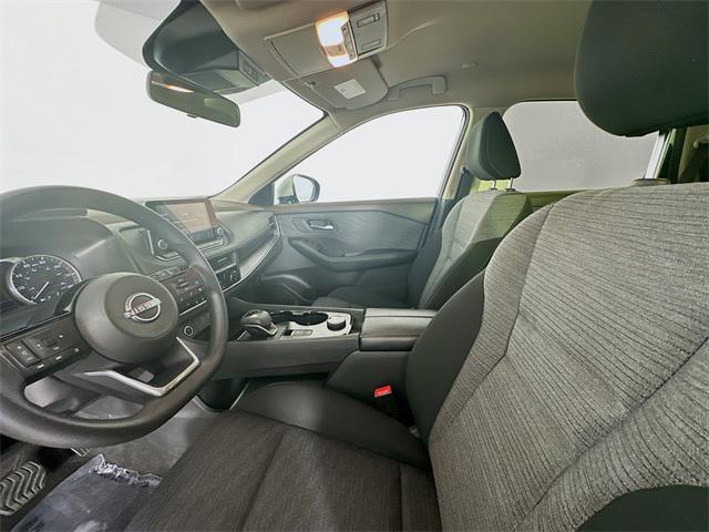 Photo of 2023 Brilliant Silver Metallic Nissan Rogue