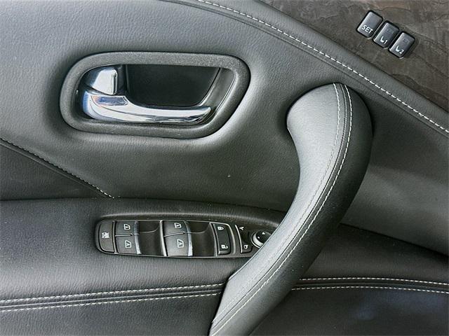 Photo of 2024 Anthracite Gray INFINITI QX80