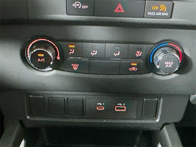 Photo of 2024 Gun Metallic Nissan Frontier