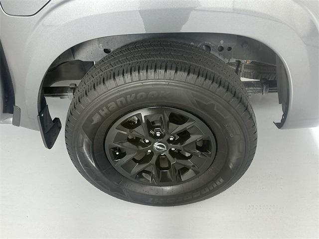 Photo of 2024 Gun Metallic Nissan Frontier