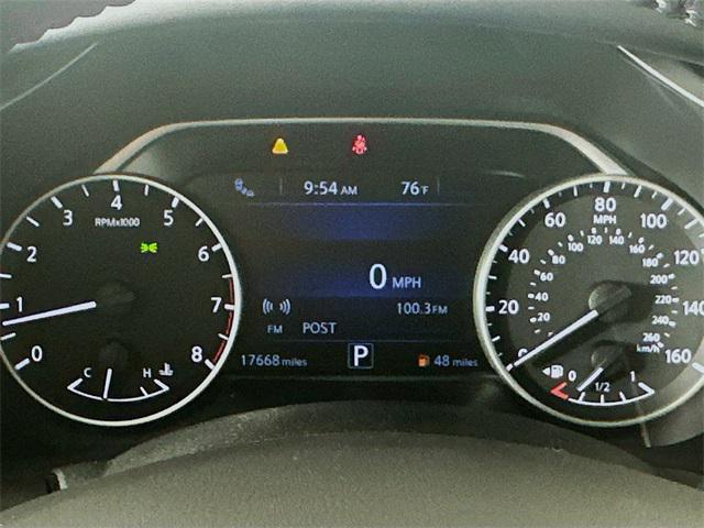 Photo of 2024 Pearl White Tricoat Nissan Murano