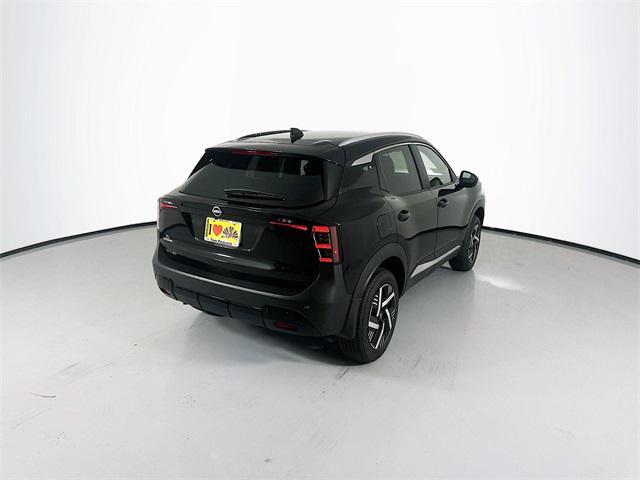 Photo of 2026 Super Black Nissan Kicks