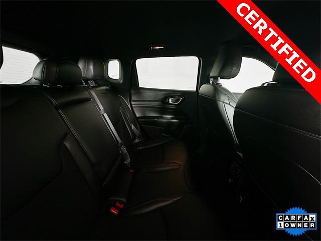 Photo of 2024 Diamond Black Crystal Pearlcoat Jeep Compass