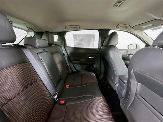 Photo of 2025 Super Black Nissan Kicks