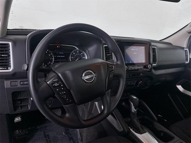 Photo of 2024 Super Black Nissan Frontier