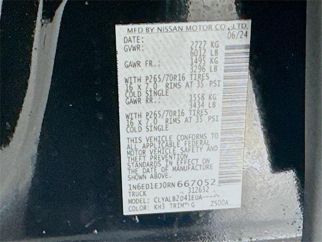 Photo of 2024 Super Black Nissan Frontier