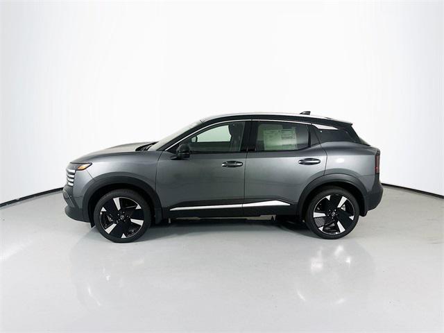 Photo of 2025 Gun Metallic/Super Black Nissan Kicks