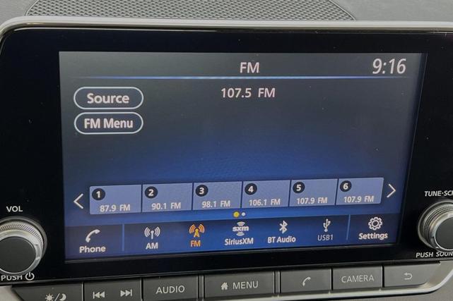 Photo of 2025 Black Nissan Altima