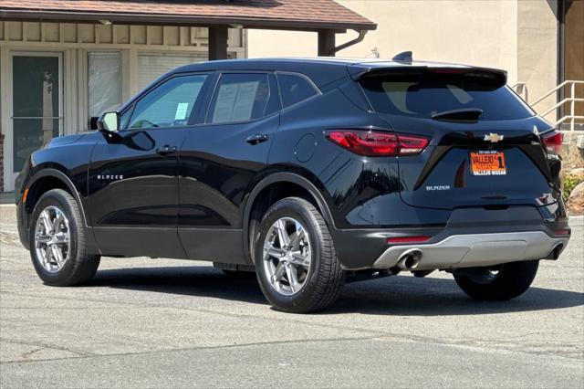 Photo of 2023 Black Chevrolet Blazer