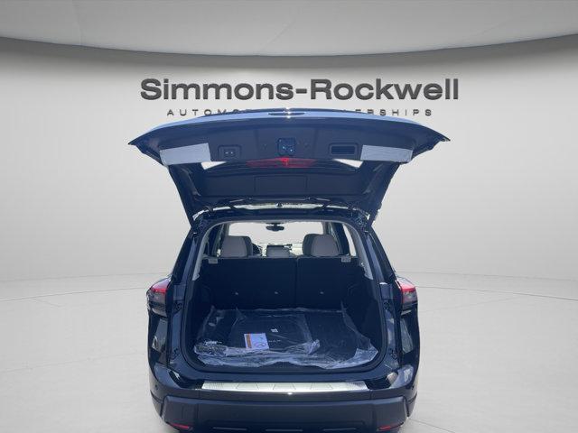 Photo of 2025 Black Nissan Rogue