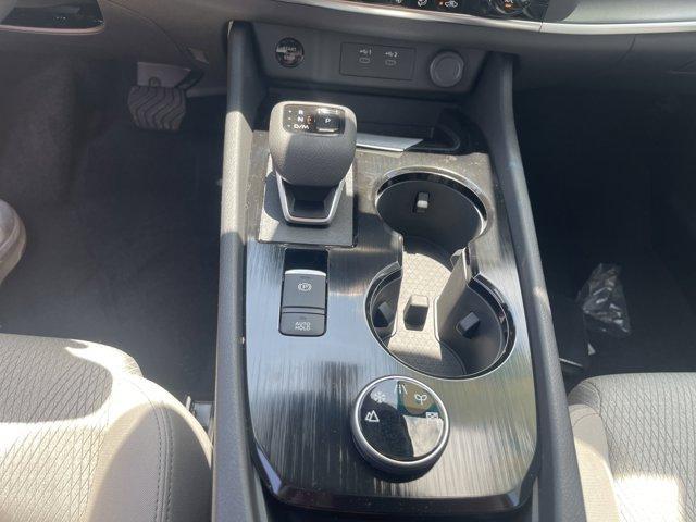 Photo of 2025 Black Nissan Rogue