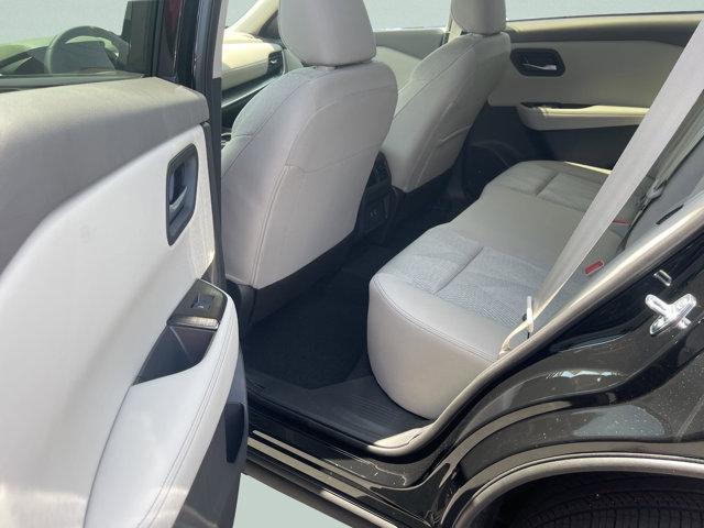 Photo of 2025 Black Nissan Rogue