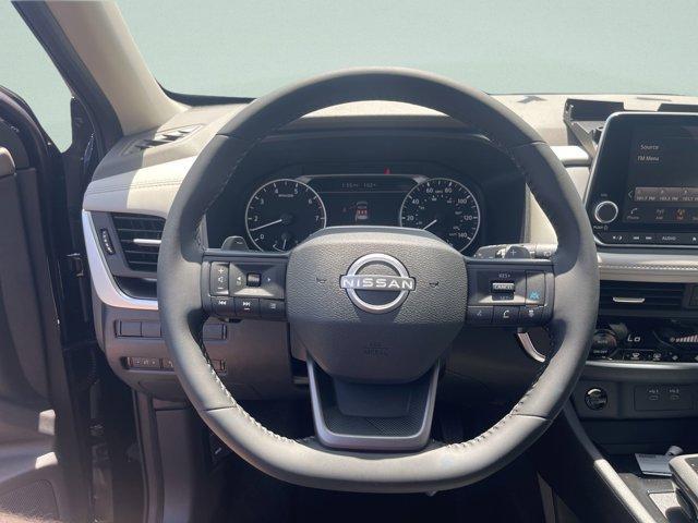 Photo of 2025 Black Nissan Rogue