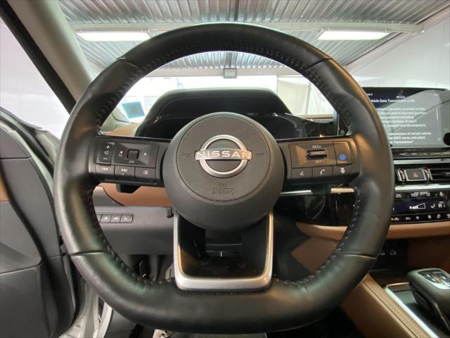 Photo of 2022 Brilliant Silver Metallic Nissan Pathfinder