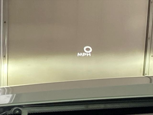 Photo of 2022 Brilliant Silver Metallic Nissan Pathfinder