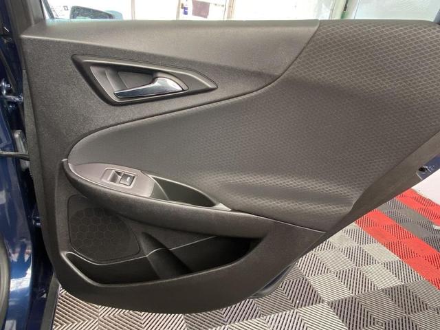 Photo of 2022 Northsky Blue Metallic Chevrolet Malibu