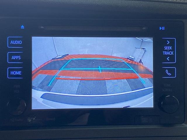 Photo of 2016 Blizzard Pearl Toyota Sienna
