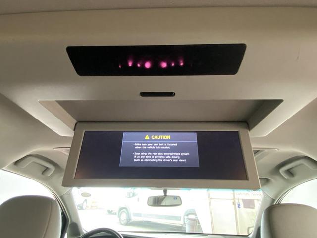 Photo of 2016 Blizzard Pearl Toyota Sienna