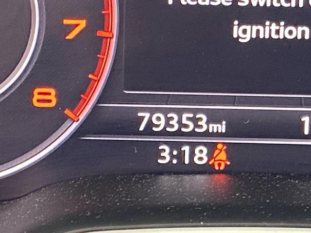Photo of 2019 Glacier White Metallic Audi Q7