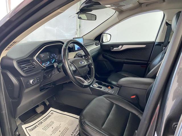 Photo of 2020 Magnetic Metallic Ford Escape