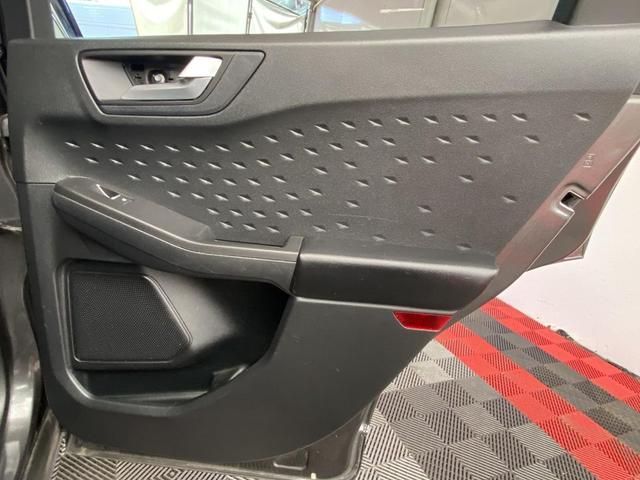 Photo of 2020 Magnetic Metallic Ford Escape
