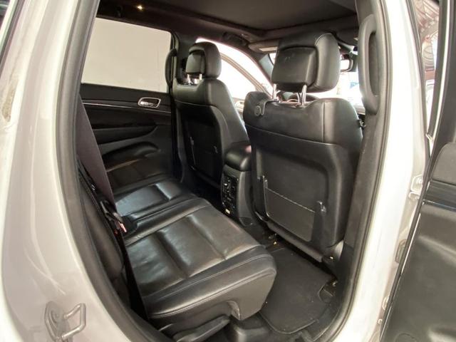 Photo of 2020 Bright White Clearcoat Jeep Grand Cherokee