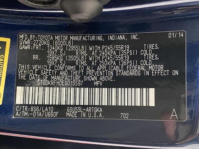 Photo of 2014 Nautical Blue Metallic Toyota Highlander
