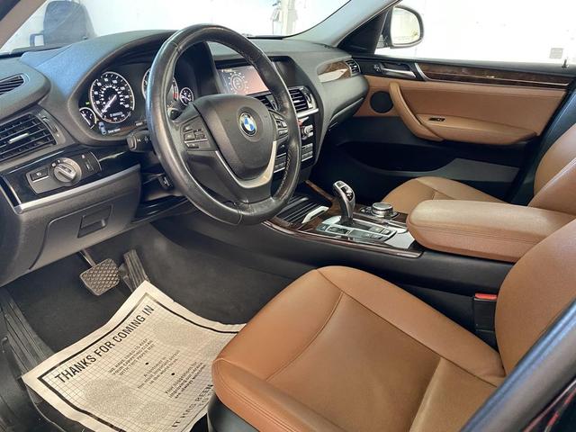 Photo of 2016 Black Sapphire Metallic BMW X4
