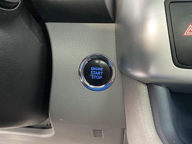 Photo of 2017 Predawn Gray Mica Toyota Highlander