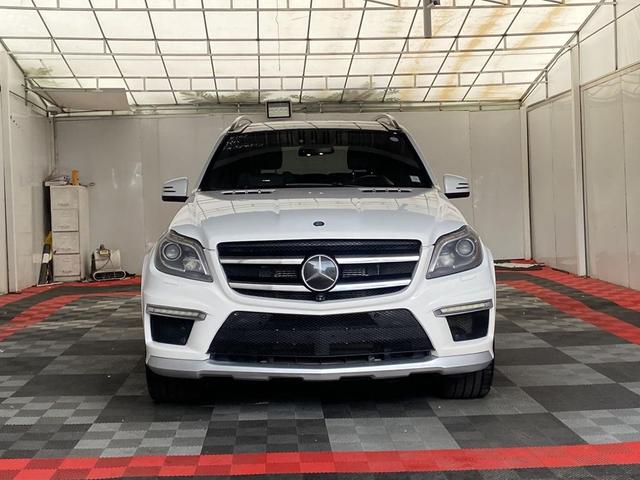 Photo of 2015 Diamond White Metallic Mercedes-Benz GL-Class