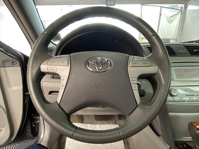 Photo of 2008 Magnetic Gray Metallic Toyota Camry