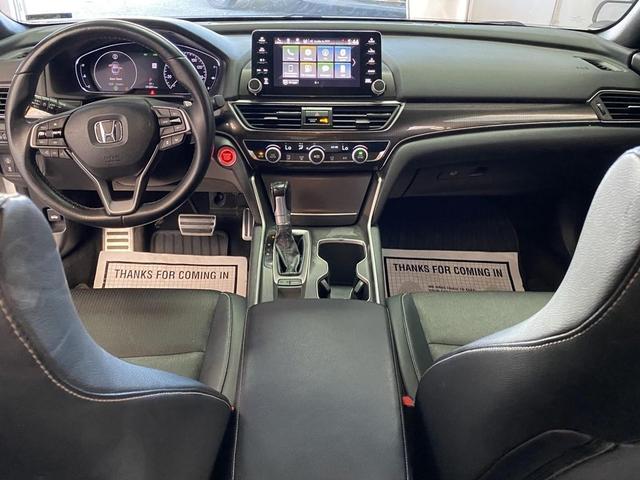Photo of 2018 Platinum White Pearl Honda Accord