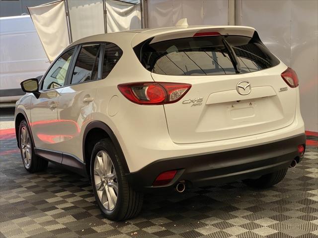Photo of 2015 Crystal White Mica Mazda CX-5