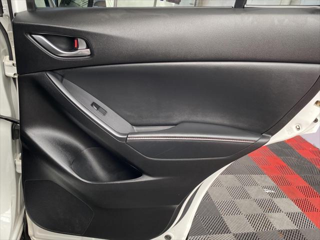Photo of 2015 Crystal White Mica Mazda CX-5
