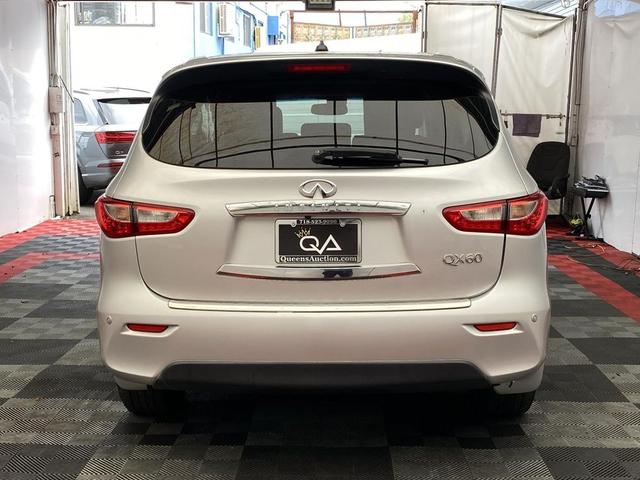 Photo of 2014 Liquid Platinum INFINITI QX60