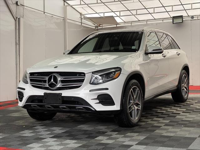 Photo of 2019 Polar White Mercedes-Benz GLC 300