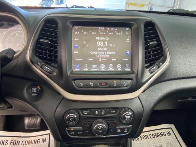 Photo of 2015 Billet Silver Metallic Clearcoat Jeep Cherokee
